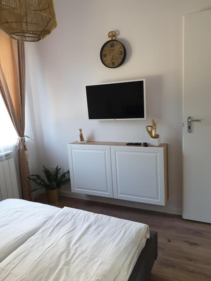Guru 1 Apartament Seghedin